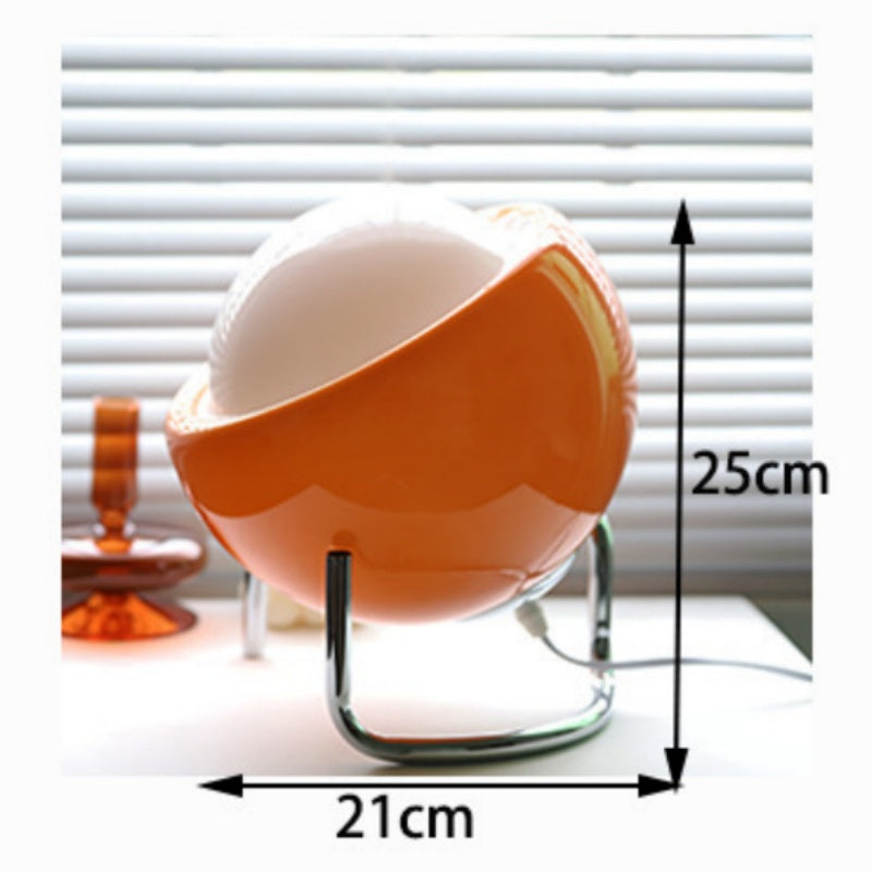Stylish retro table lamp combining Bauhaus aesthetics and medieval design | Kalsten