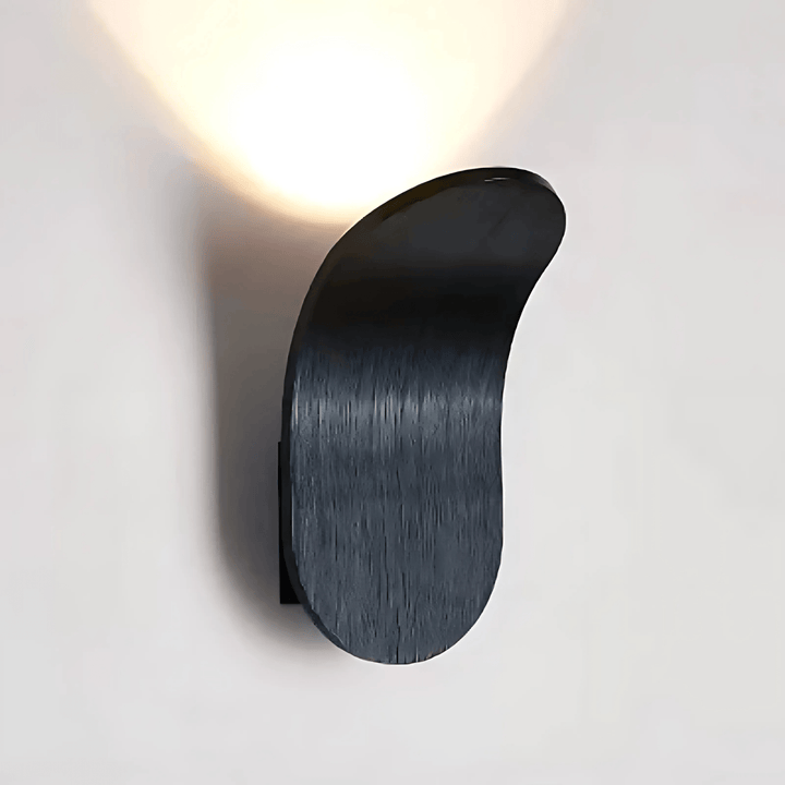 Kallio | Elegant Modern Minimalist Wall Light Fixture for Home Decor | Kalsten