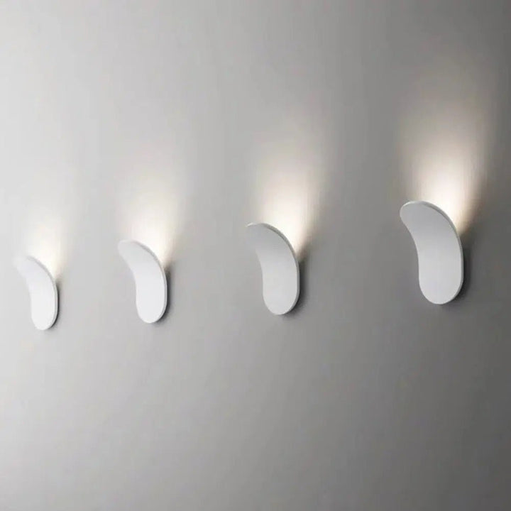 Kallio | Elegant Modern Minimalist Wall Light Fixture for Home Decor | Kalsten