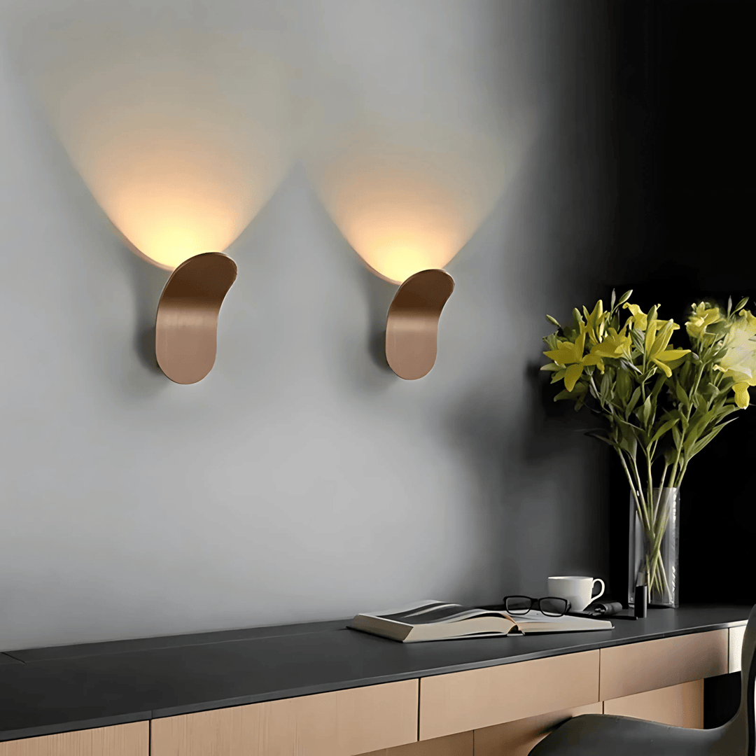 Kallio | Elegant Modern Minimalist Wall Light Fixture for Home Decor | Kalsten