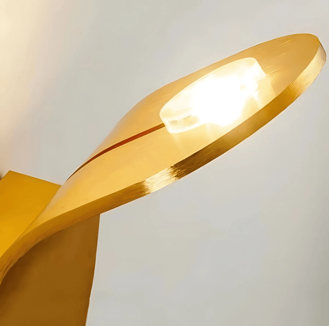 Kallio | Elegant Modern Minimalist Wall Light Fixture for Home Decor | Kalsten