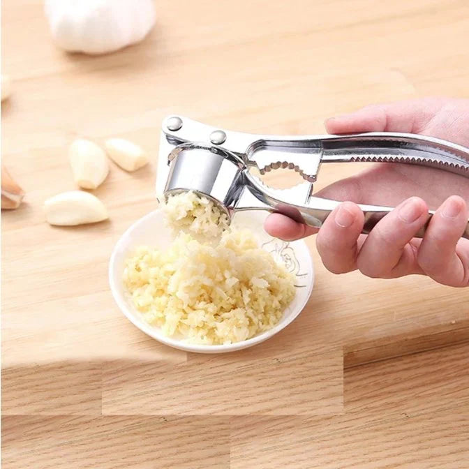 Kalsten | Robust garlic press made of stainless steel