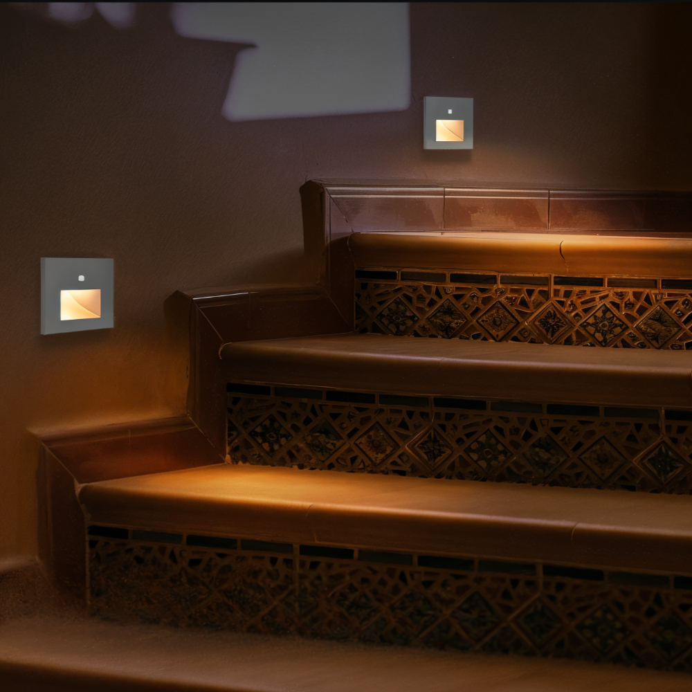 Kalsten | Indoor LED Step Light with Motion Detection & Stylish Colors