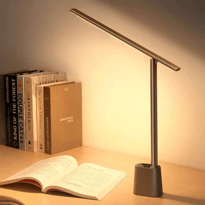 Kalsten | Intelligent, foldable LED desk lamp with battery & dimming function