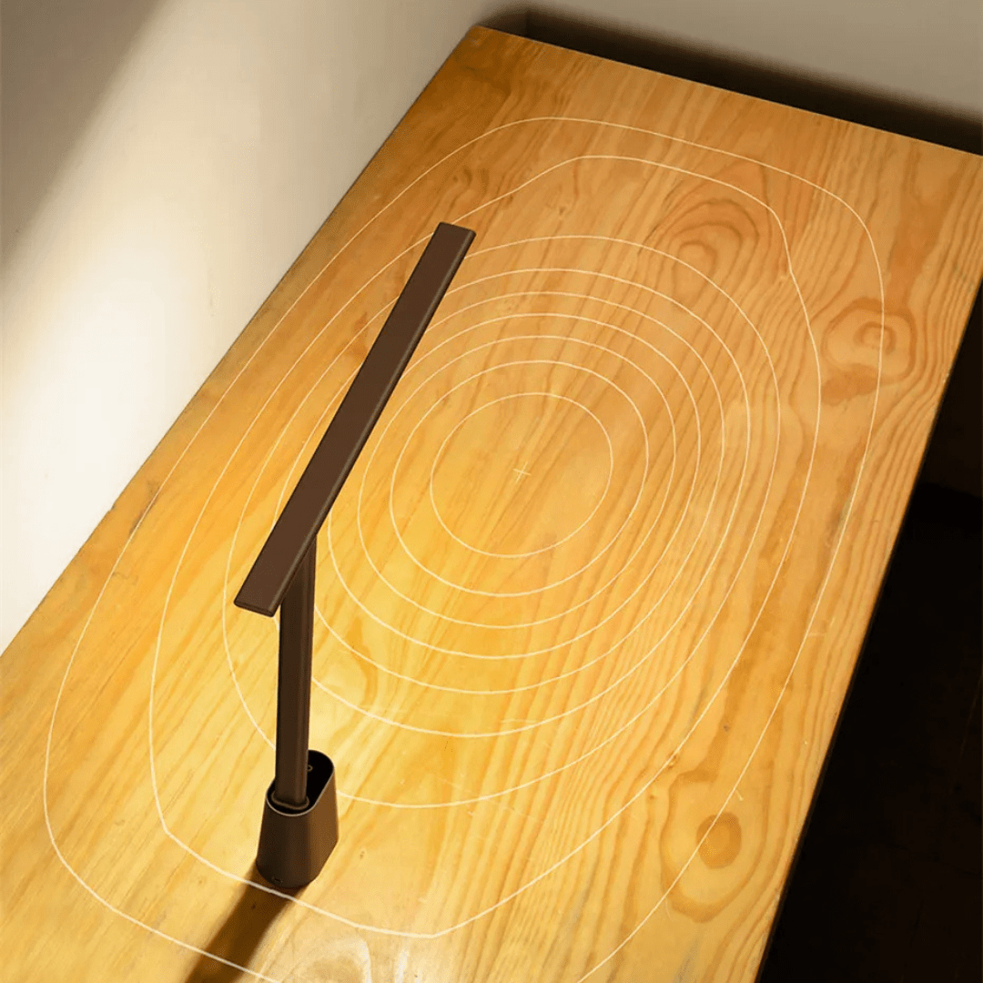Kalsten | Intelligent, foldable LED desk lamp with battery & dimming function