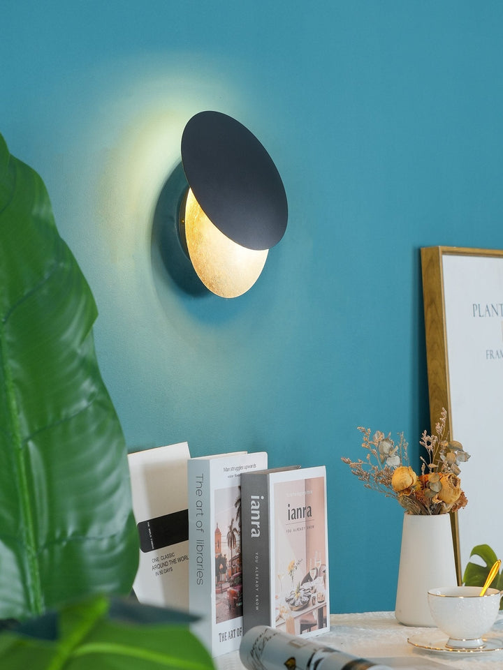 Lederam Wall lamp | Kalsten