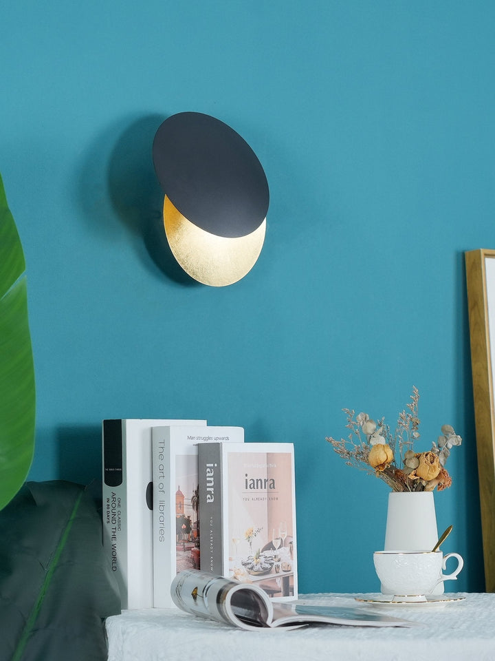 Lederam Wall lamp | Kalsten
