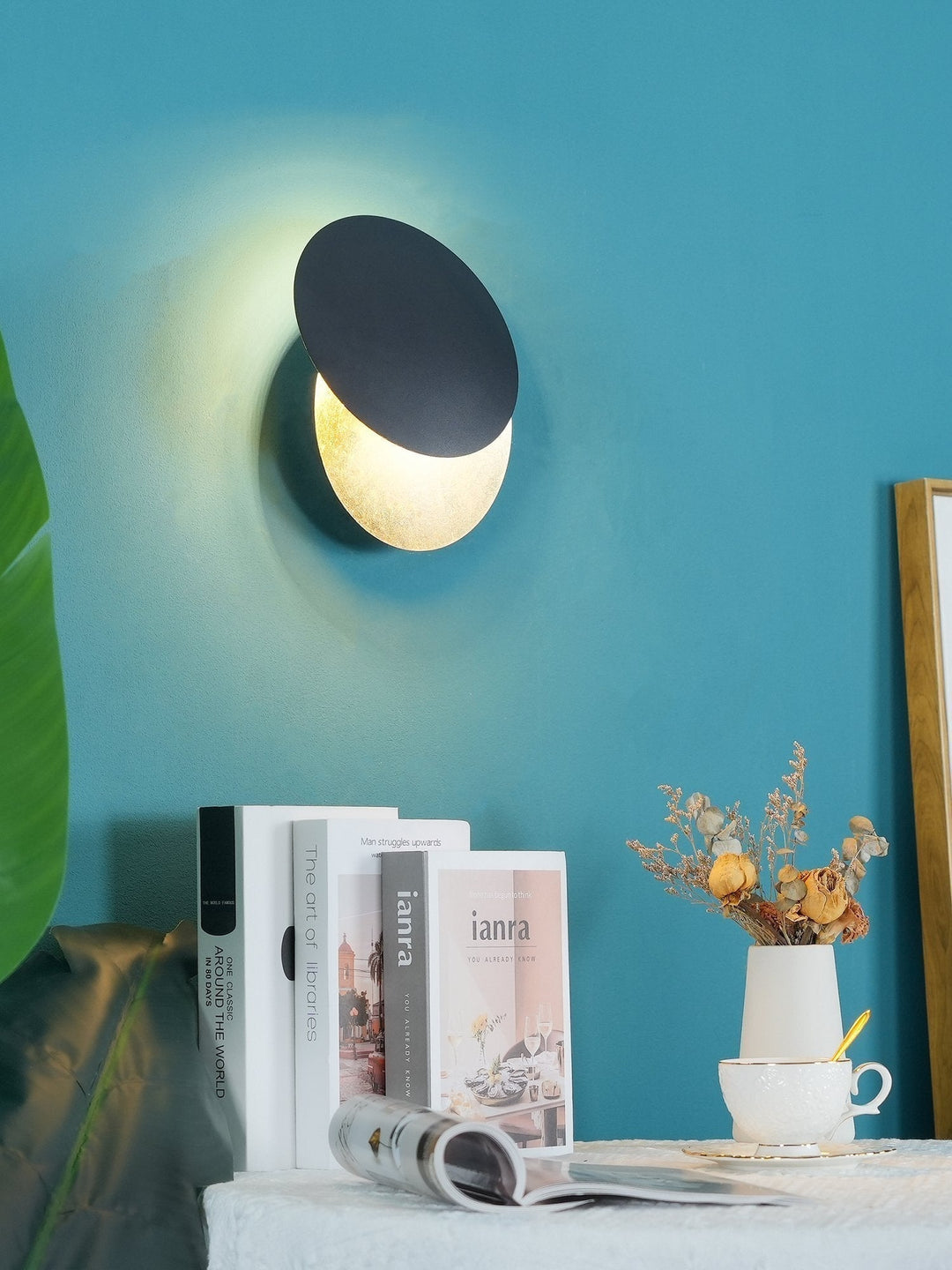 Lederam Wall lamp | Kalsten