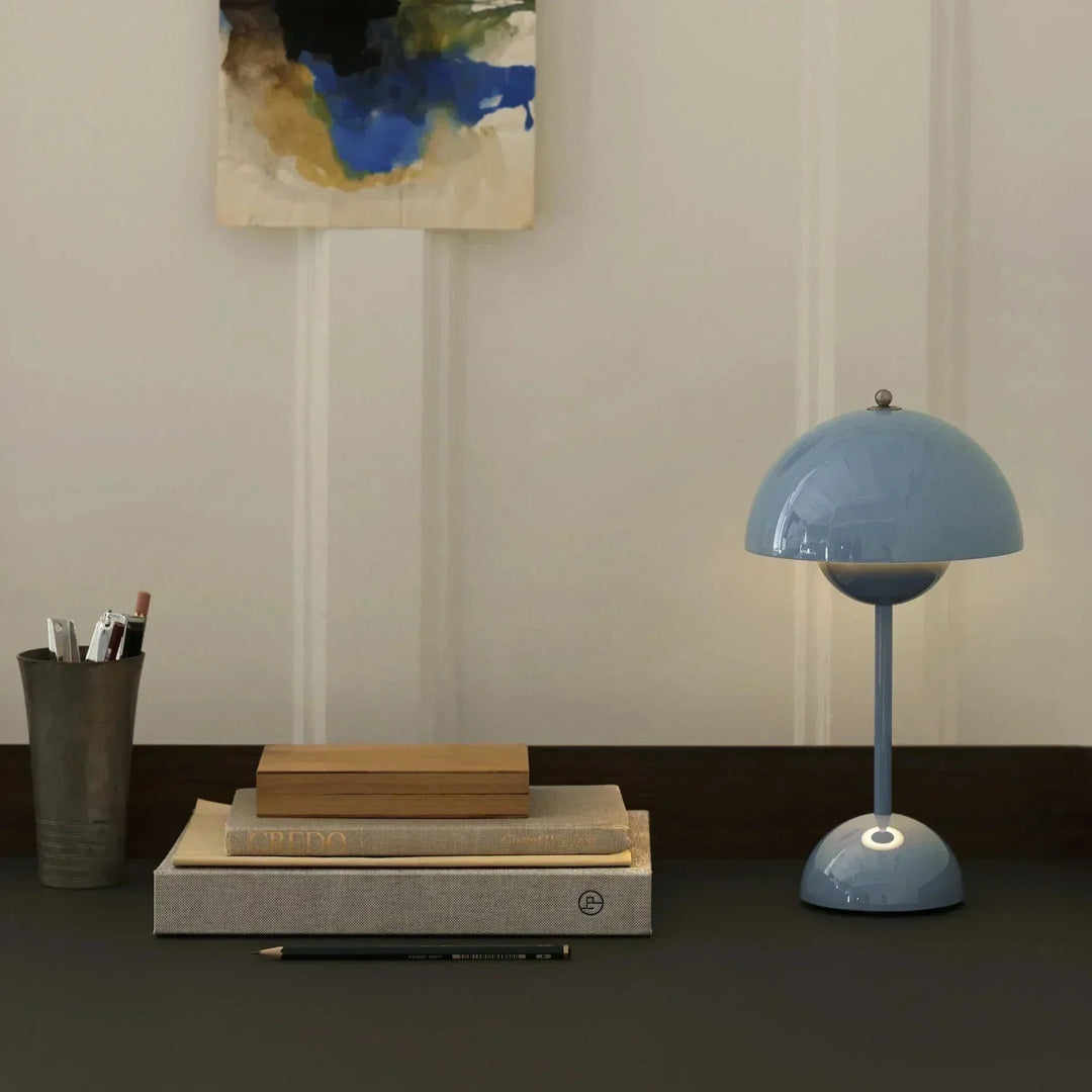 NordicNest LED Lamp with Dimmable Modern Mushroom Design