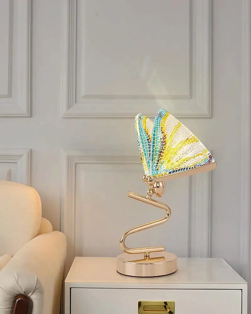Luxury Butterfly Lamp with Warm Ambient Lighting – Elegant Accenting Noxord