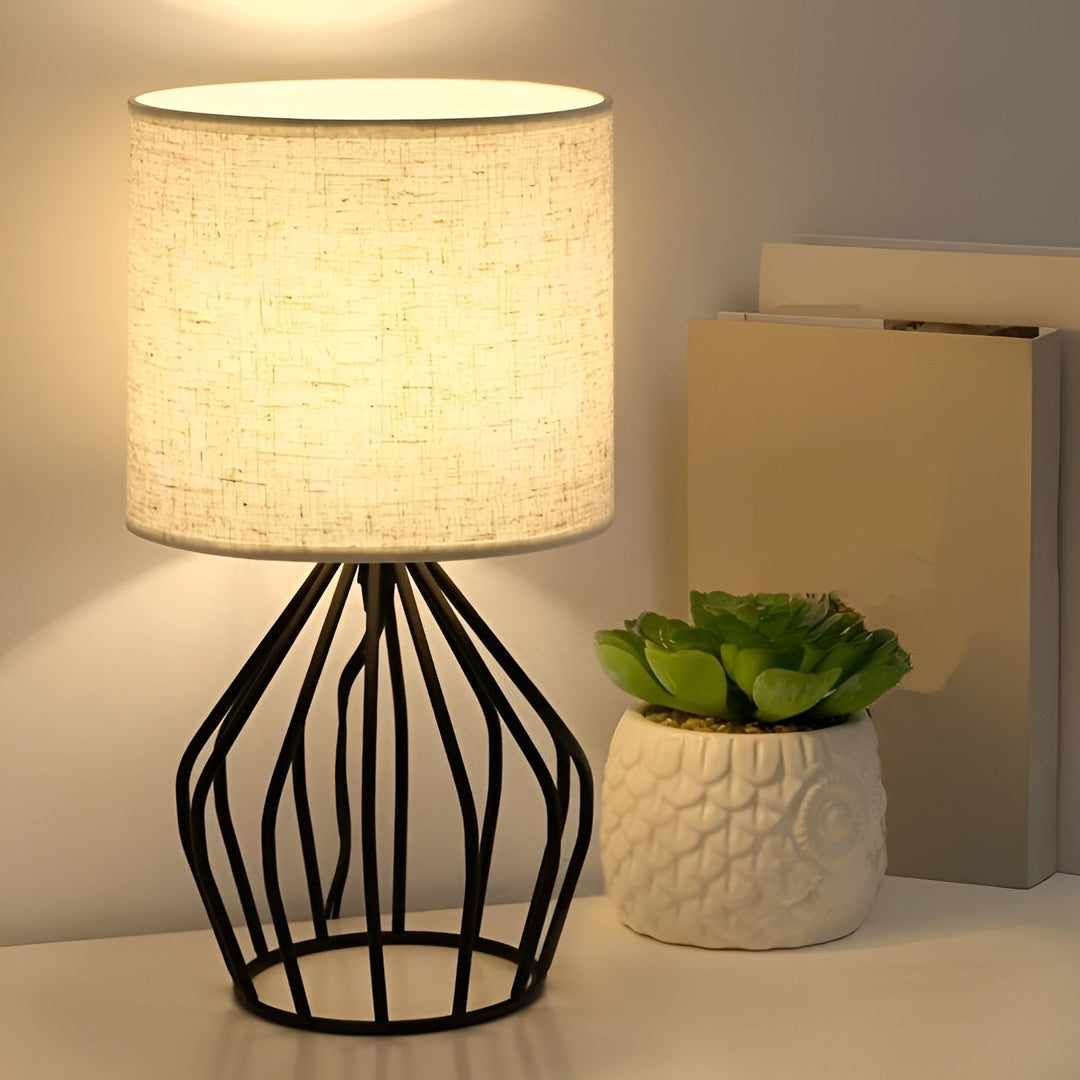 Elegant Table Lamp with Linen Shade and Metal Base – Perfect Lighting Noxord