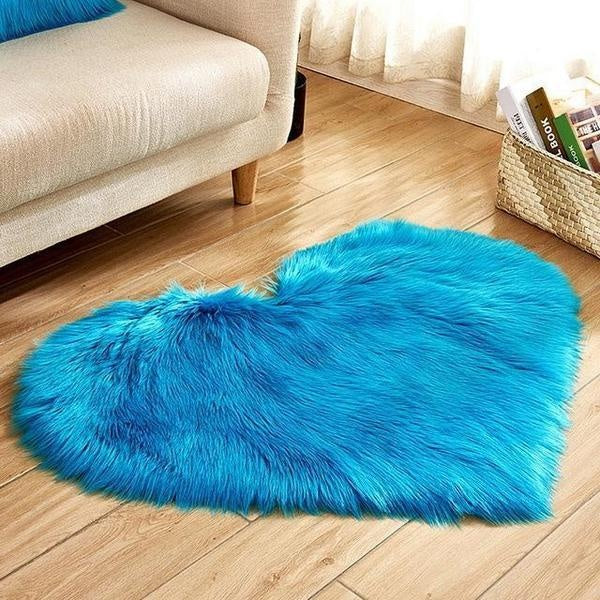 Love Heart Shaped Faux Sheepskin Fur Rug | Kalsten
