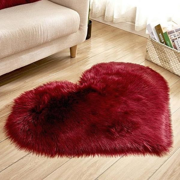 Love Heart Shaped Faux Sheepskin Fur Rug | Kalsten