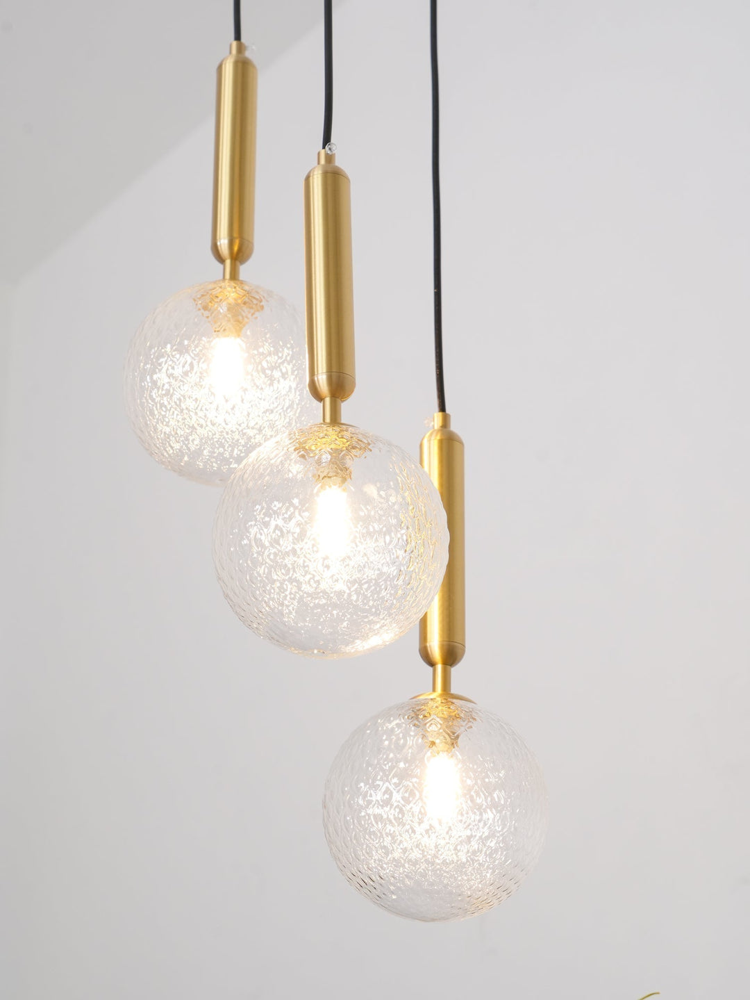 Scandiluxe Hanging light Pendant Lamp | Noxord
