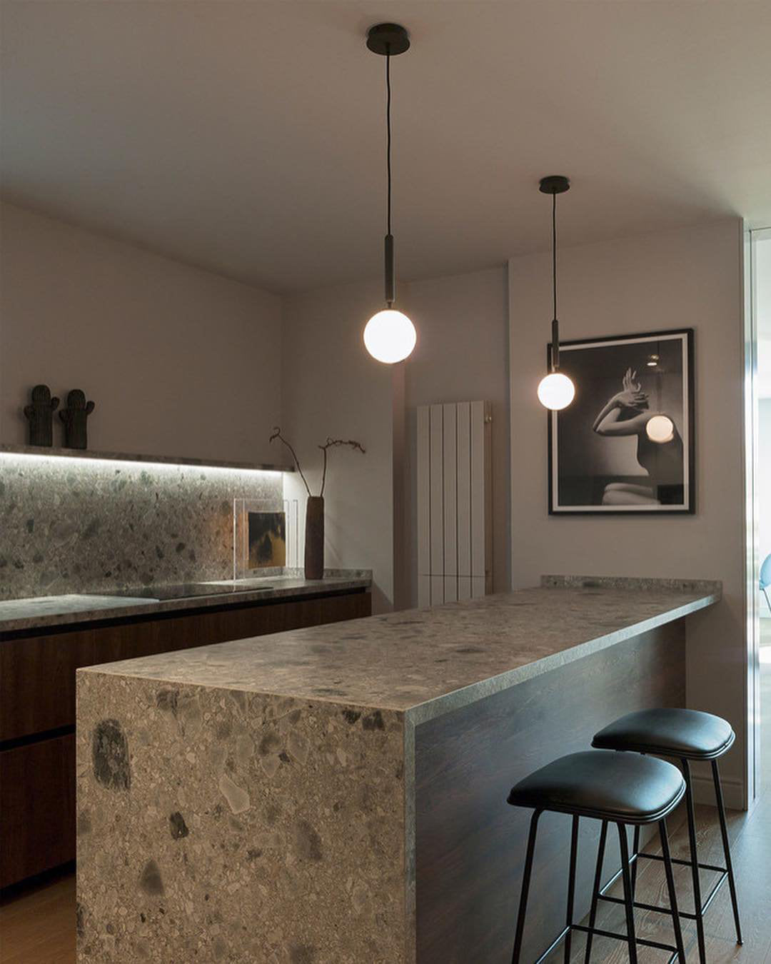 Scandiluxe Hanging light Pendant Lamp | Noxord