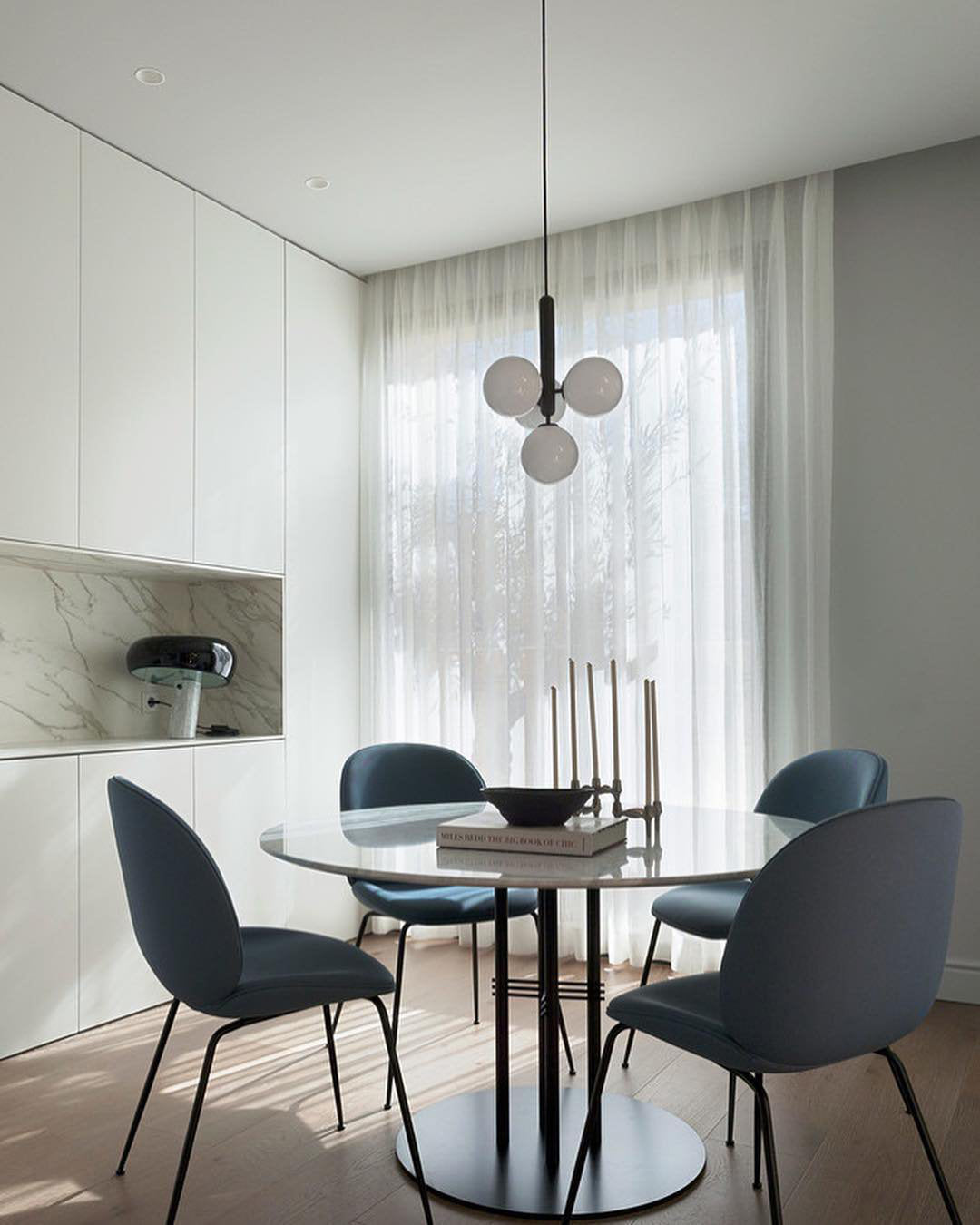 Scandiluxe Hanging light Pendant Lamp | Noxord