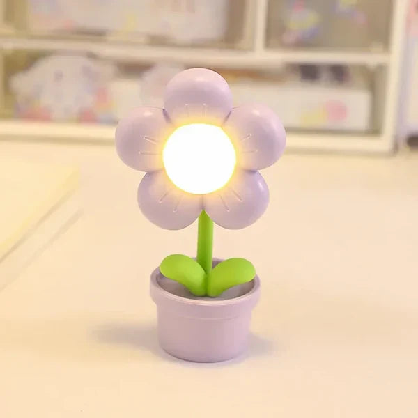 Small Flower Soothing Table Lamp - BlossomGlow | Kalsten