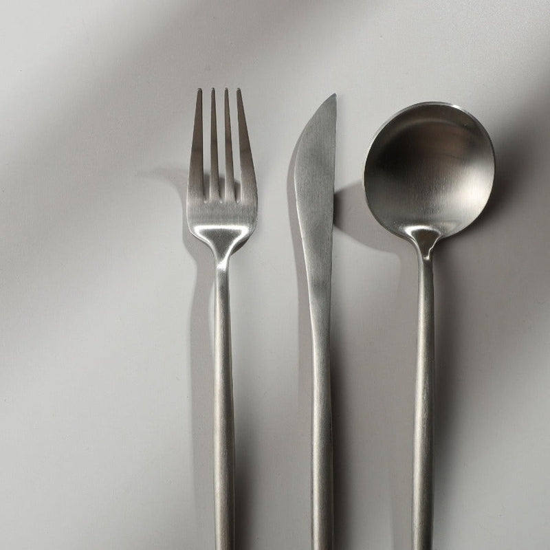 Minimalist Luxury Cutlery Set – 20 pieces, Titanium & Stainless Steel Noxord