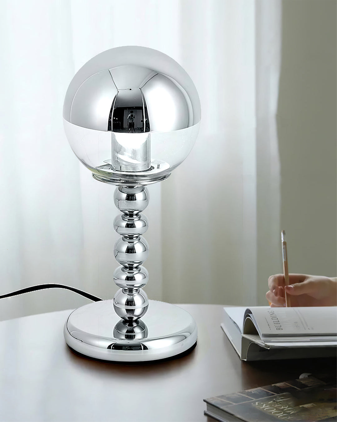 MirrorGlow – Minimalist Chrome Table Lamp | Noxord