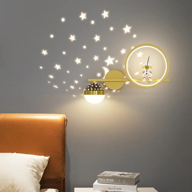 Children's Room Wall Light – Stylish star-shaped LED wall light for kids | Gentle light for the bedroom | Kalsten