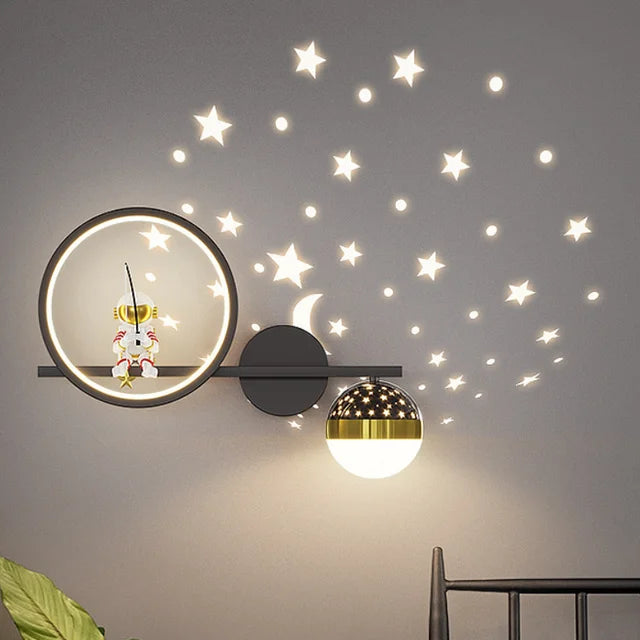 Children's Room Wall Light – Stylish star-shaped LED wall light for kids | Gentle light for the bedroom | Kalsten