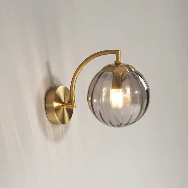 Nordic Glass Wall Lamp - Elegant Scandinavian Wall Lamp in Glass with Warm LED Light Kalsten