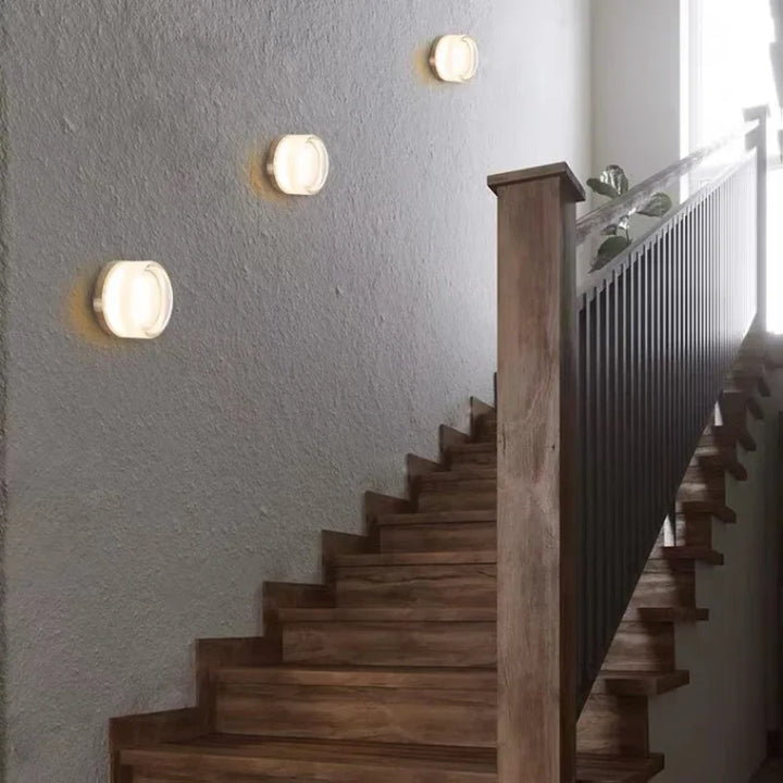 Kalsten | Minimalist Elegance on Your Wall