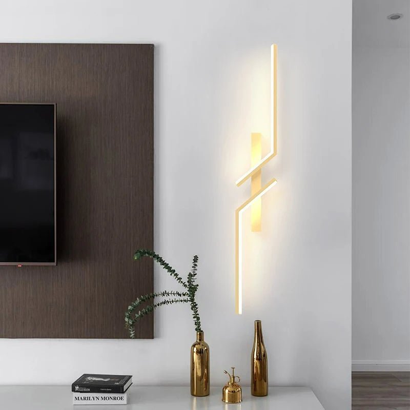 Creative LED wall lamp with stripe design | Modern design | Kalsten