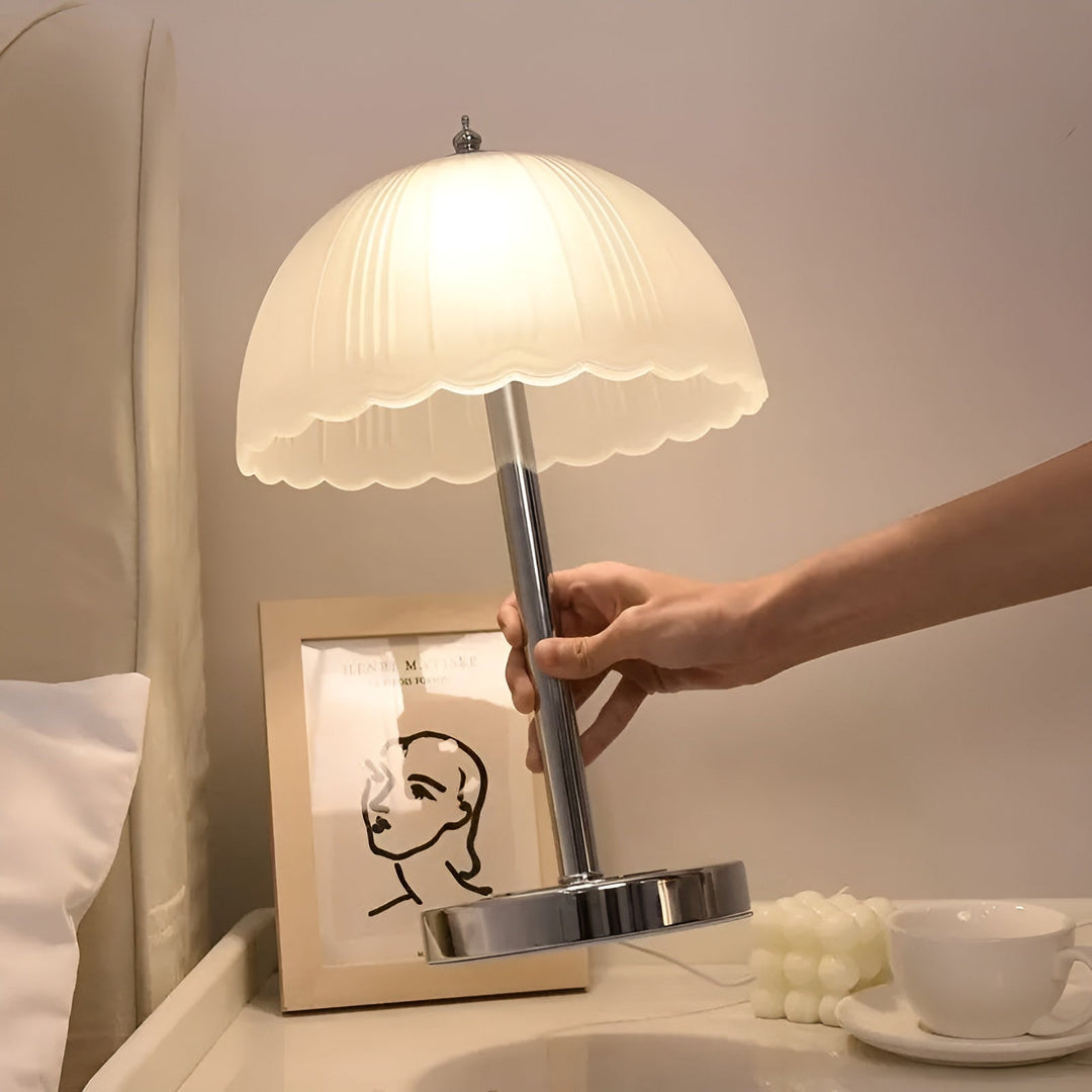 Modern Elegance LED Table Lamp - Stylish and Energy Efficient Noxord