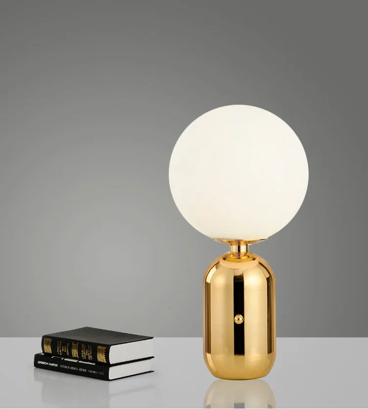Scandinavian Luxury Table Lamp: WinterGlo Lighting with Style Noxord