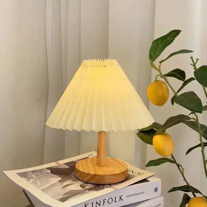 Shadelight - Stylish Minimalist Table Lamp for Luxury Interior Lighting Kalsten