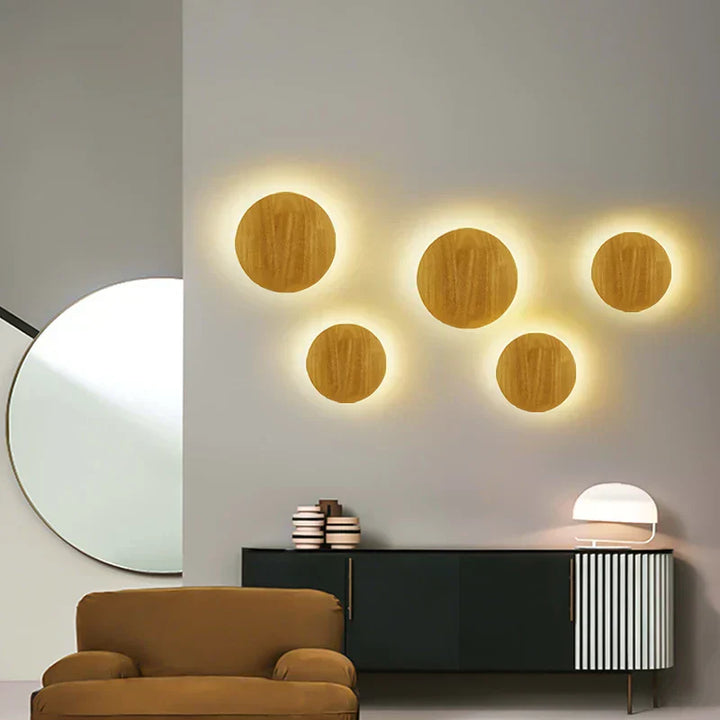 LuxeRadiant – Scandinavian Wooden Wall Lamp | Kalsten