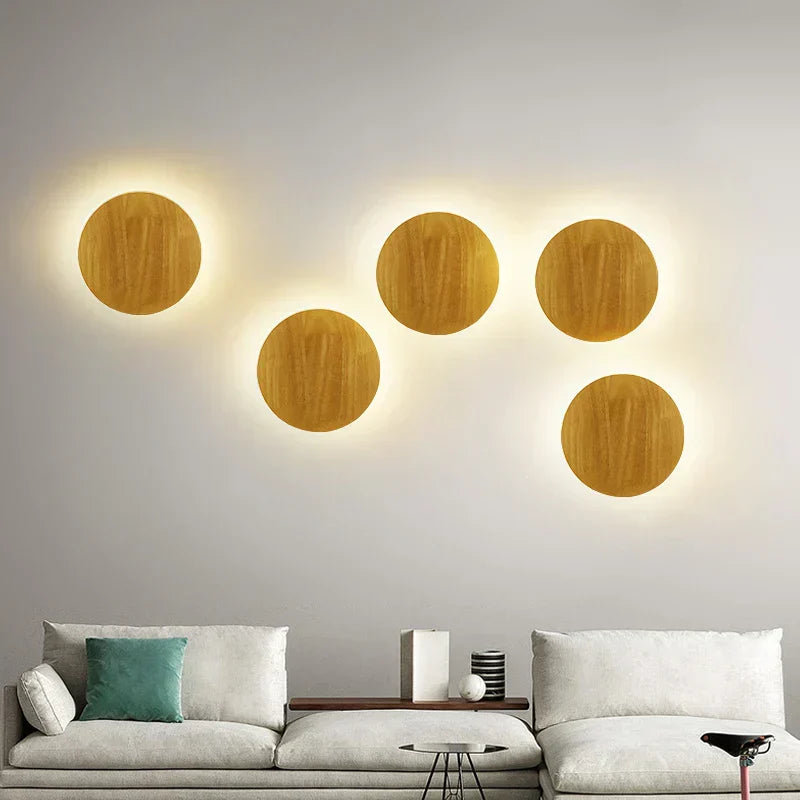 LuxeRadiant – Scandinavian Wooden Wall Lamp | Kalsten