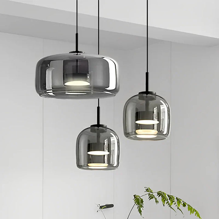 Kalsten | CrystalGlow Pendant Light - elegant pendant light made of clear glass