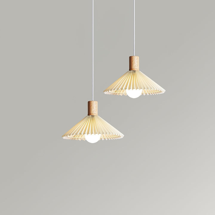 Nordic Minimalist Pleated Wood Pendant Light | Kalsten