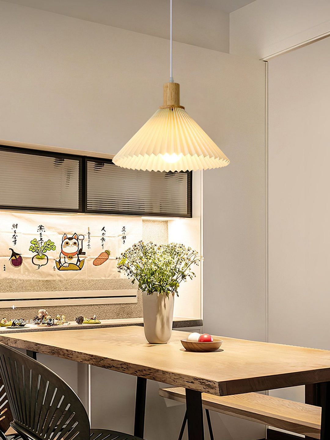 Nordic Minimalist Pleated Wood Pendant Light | Kalsten