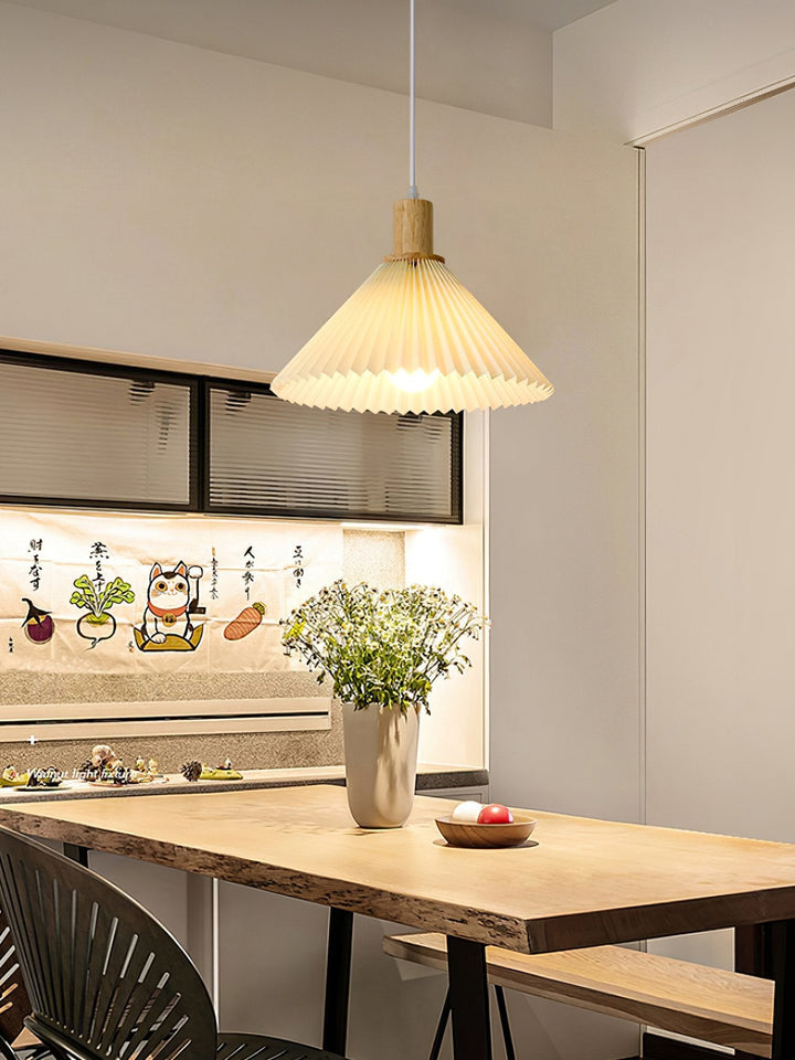 Nordic Minimalist Pleated Wood Pendant Light | Kalsten