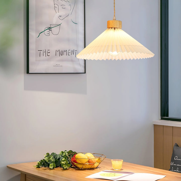Nordic Minimalist Pleated Wood Pendant Light | Kalsten