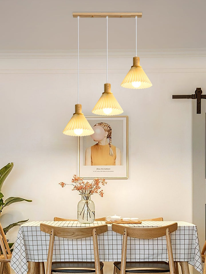 Nordic Minimalist Pleated Wood Pendant Light | Kalsten