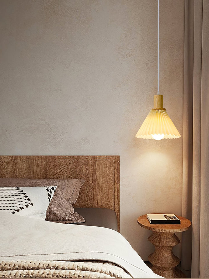 Nordic Minimalist Pleated Wood Pendant Light | Kalsten