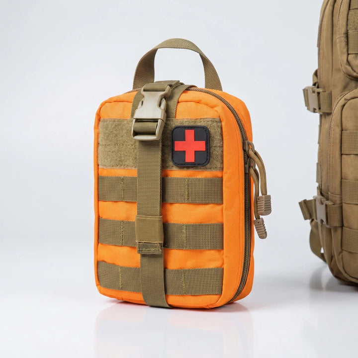 Outdoor bag with MOLLE attachment | Kalsten