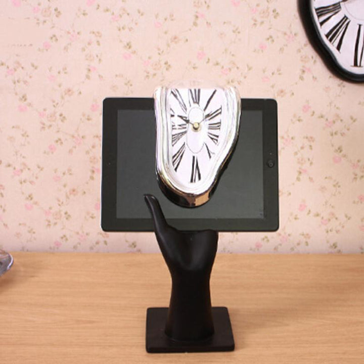 Distorted Melting Clock | Kalsten