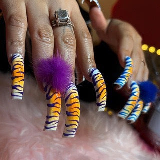 Artistic Animal Print Acrylic Nail Extensions Kalsten