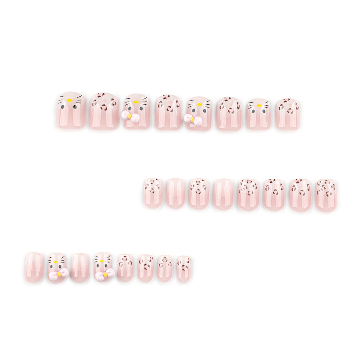 Artificial nail art with cute animal motifs Kalsten