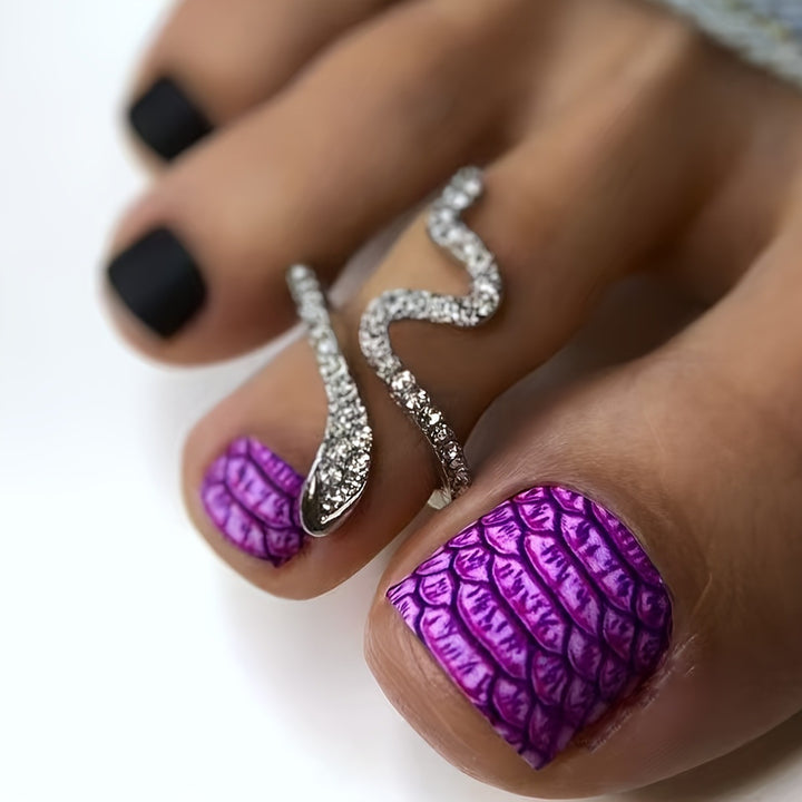 Artificial nails with glamorous snake pattern Kalsten
