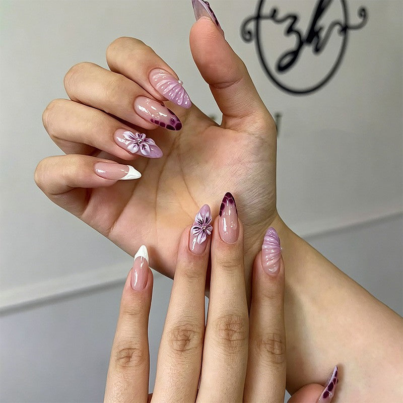 Floral Design Press-On Nail Set Kalsten