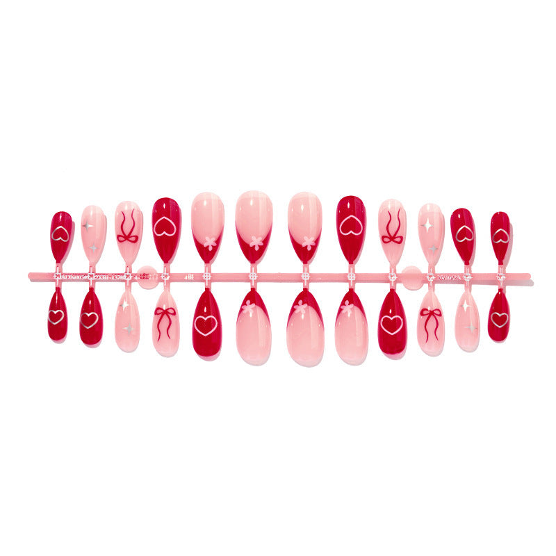Creative nail art set with romantic accents Kalsten
