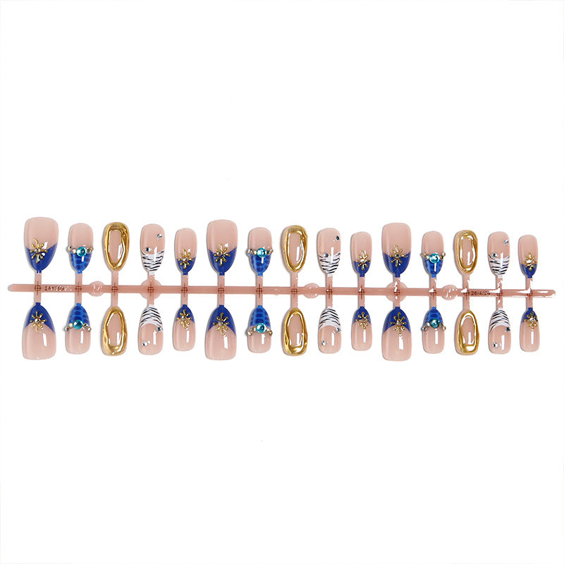 Artistic art nails with elegant accents Kalsten