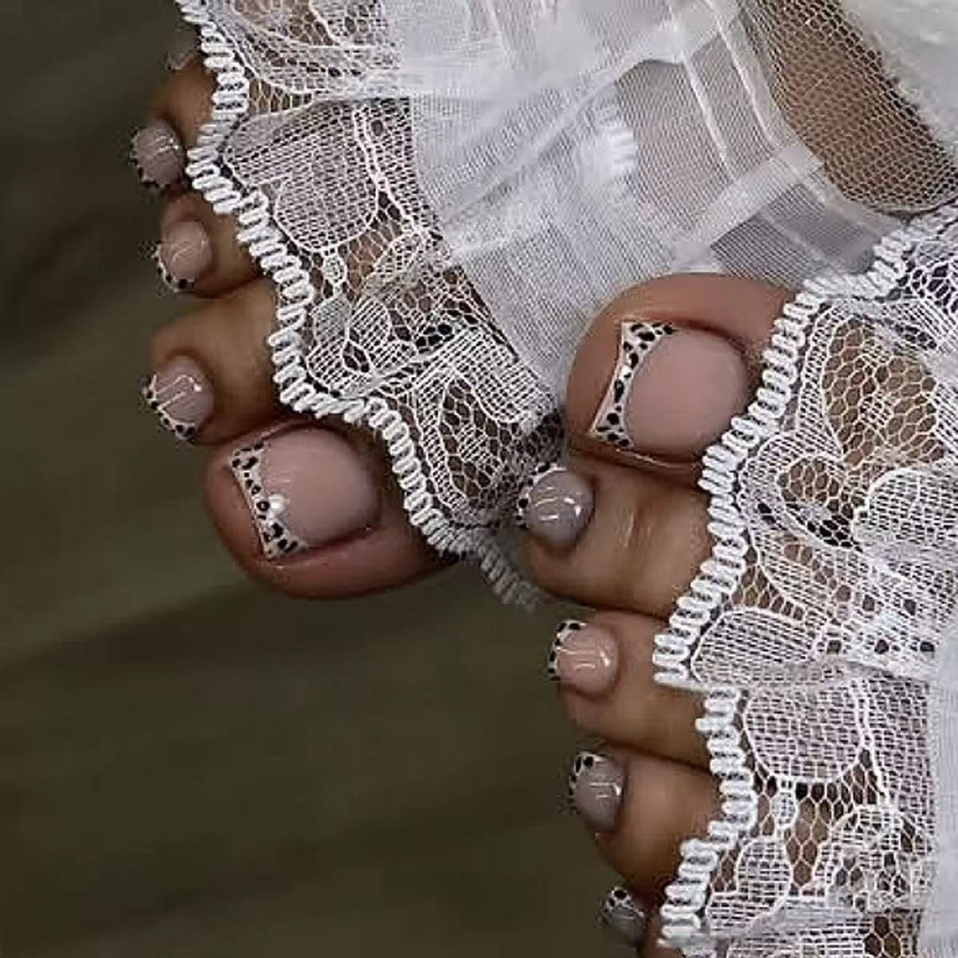 Nail art set with elegant tip decoration Kalsten