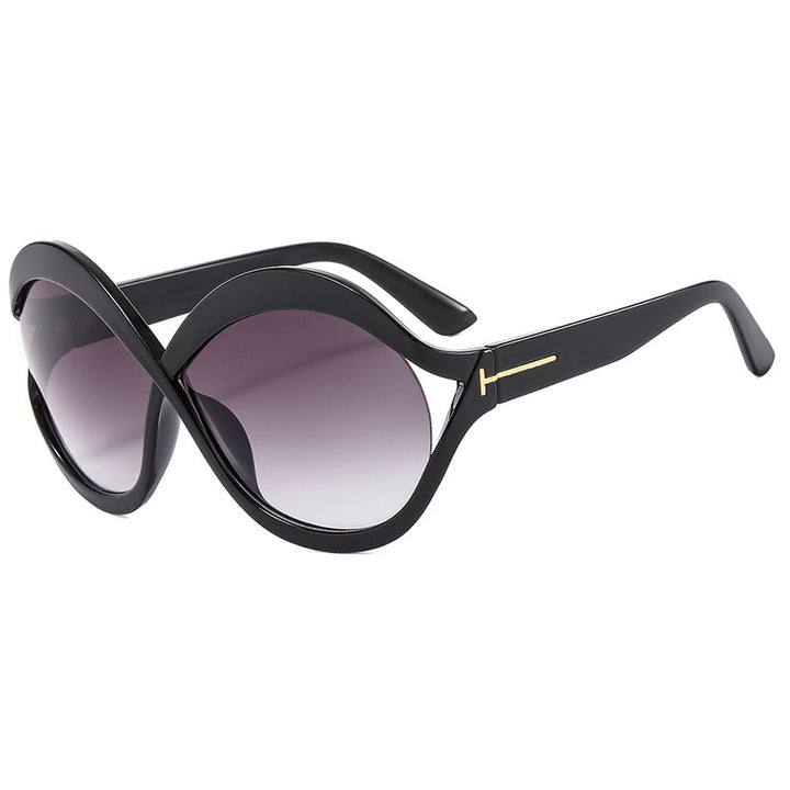Women's extravagant Cat-Eye sunglasses with curved frame Kalsten